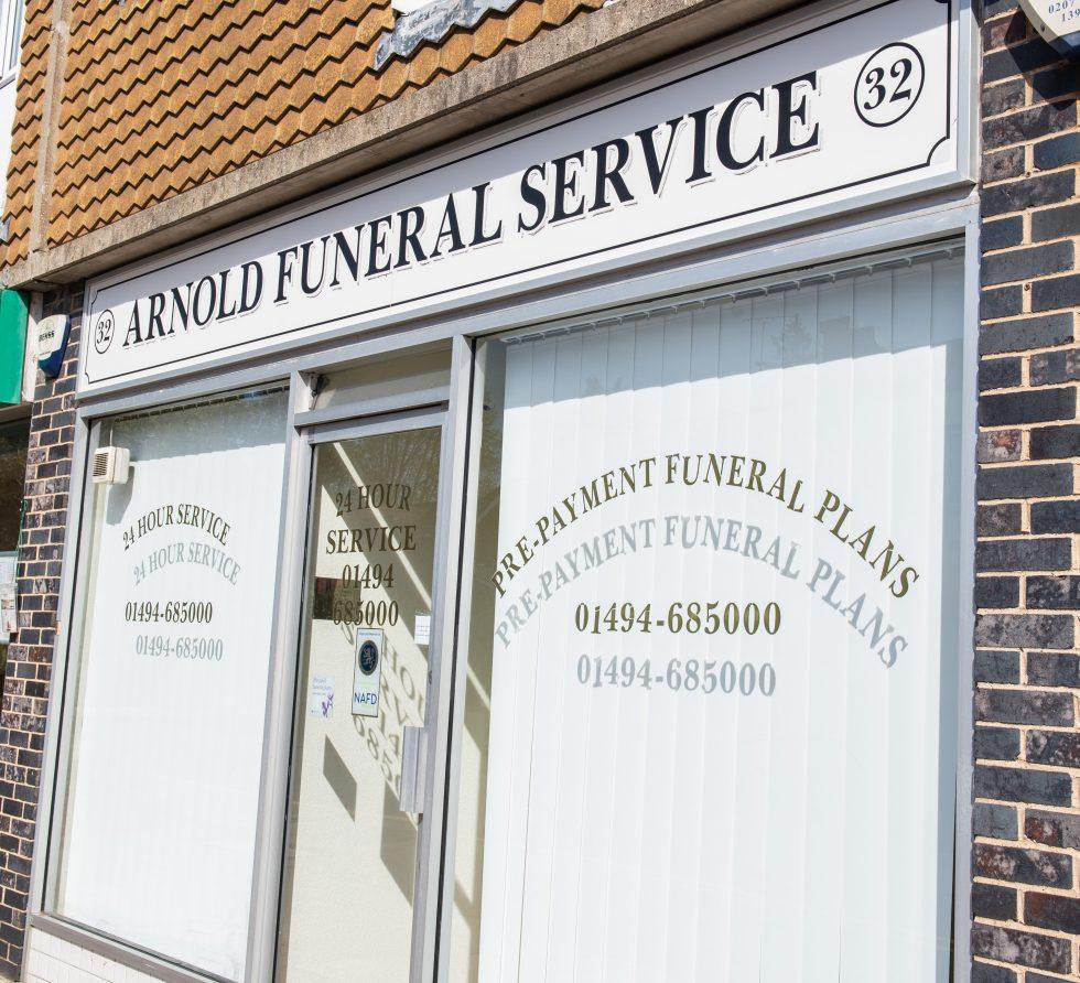 Contact Arnold Funeral Service